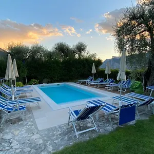Gaia Con Piscina Seeblick Malcesine